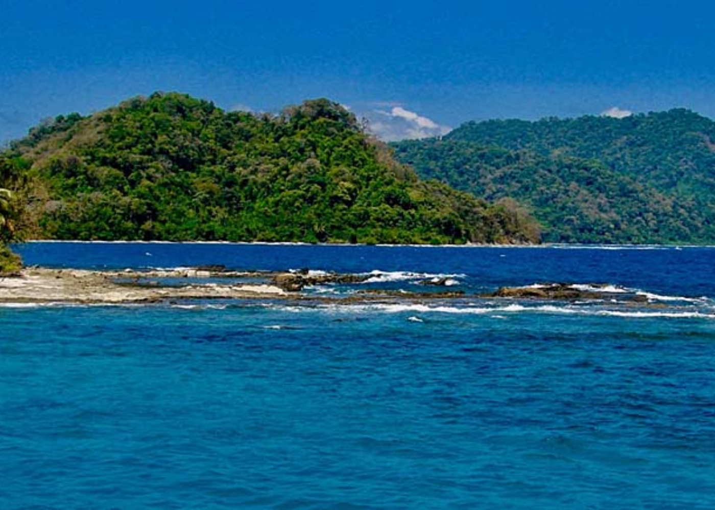 Tropical islands family adventure vacation. Panama family vacation  fishing Pacific islands.